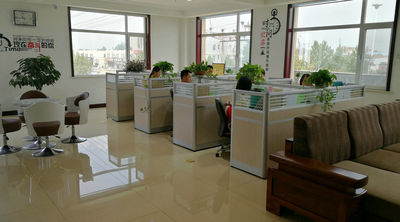 चीन Cangzhou Huachen Roll Forming Machinery Co., Ltd.