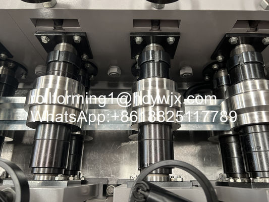 175 मिमी दस्ता असर स्टील कोल्ड ओमेगा प्रोफाइल बनाने की मशीन 380v 50hz 3 चरण