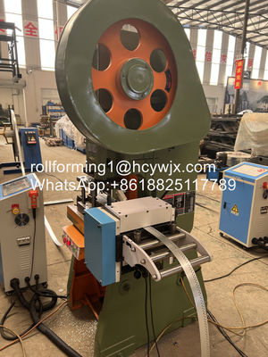 अनुकूलित प्रोफाइल जीआई ड्राईवॉल सिस्टम रोल बनाने की मशीन