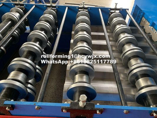 17.5x3kw चेन ड्राइव कोल्ड रोल फोर्मिंग मशीन गति 8-12m/Min