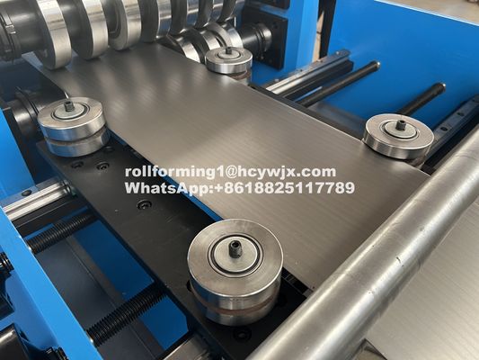 कुशल सी एंड जेड पुर्लिन मशीन स्वचालित पीएलसी नियंत्रण