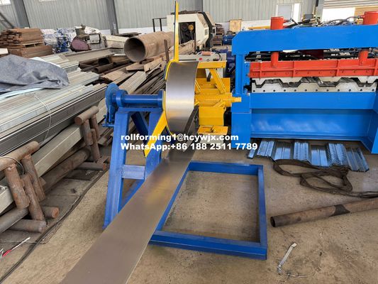 चेन ट्रांसमिशन शटर डोर रोल फोर्मिंग मशीन Cr12 कटिंग ब्लेड सामग्री के साथ