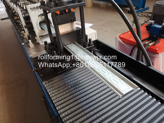 कस्टमाइज करने योग्य फीड चौड़ाई शटर डोर रोल मोल्डिंग मशीन मोटाई के लिए 0.8-1.2 मिमी