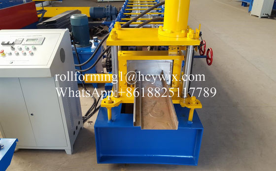 धातु खिड़की फ्रेम PLC 0.8 मिमी स्टील डोर फ्रेम बनाने की मशीन