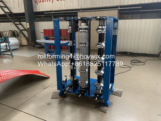 6 मीटर / मिनट मैनुअल आर्किंग 0.25 मिमी रूफ शीट क्रिमिंग मशीन